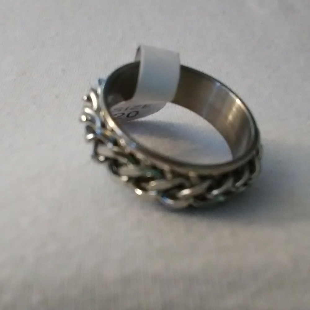 Ring - Picture 2 of 2